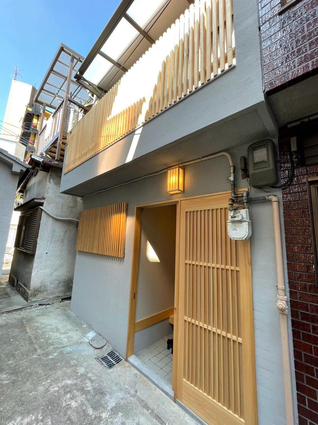 Tamatsukan 玉津館, Kansai Airport 關西空港 57 Mins, Namba 6 Mins, Nihonbashi 4 Mins, Universal Studio 37 Mins, Nara 30 Mins, Walk Jr Tsuruhashi 7 Mins, Early Check In Οσάκα Εξωτερικό φωτογραφία